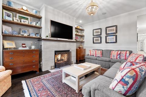 Tiny photo for Chicago, IL 60657 (MLS # 12518234)