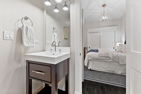 Tiny photo for Chicago, IL 60657 (MLS # 12518234)