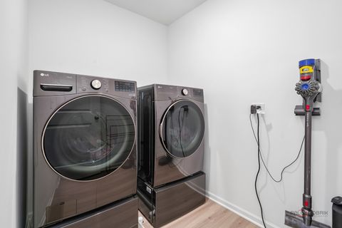 Tiny photo for 9 Olympia Fields Court, Hawthorn Woods, IL 60047 (MLS # 12655853)