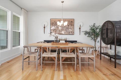 Tiny photo for 9 Olympia Fields Court, Hawthorn Woods, IL 60047 (MLS # 12655853)