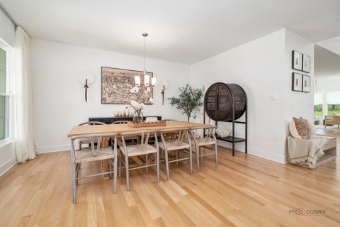 Tiny photo for 9 Olympia Fields Court, Hawthorn Woods, IL 60047 (MLS # 12655853)