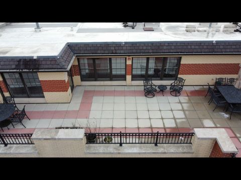 Tiny photo for 10 E Burlington Street #2J, Riverside, IL 60546 (MLS # 12623121)