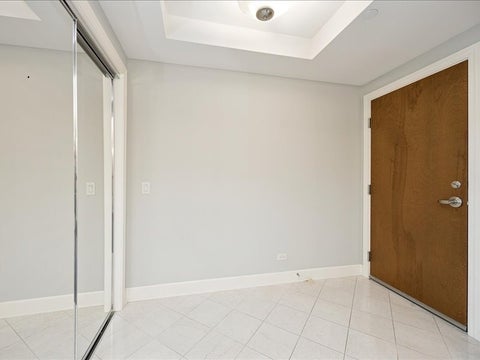 Tiny photo for 10 E Burlington Street #2J, Riverside, IL 60546 (MLS # 12623121)