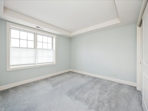 Tiny photo for 10 E Burlington Street #2J, Riverside, IL 60546 (MLS # 12623121)