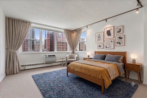 Tiny photo for 1150 N Lake Shore Drive #7H, Chicago, IL 60611 (MLS # 12666618)