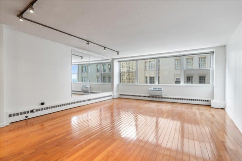 Tiny photo for 1150 N Lake Shore Drive #7H, Chicago, IL 60611 (MLS # 12666618)