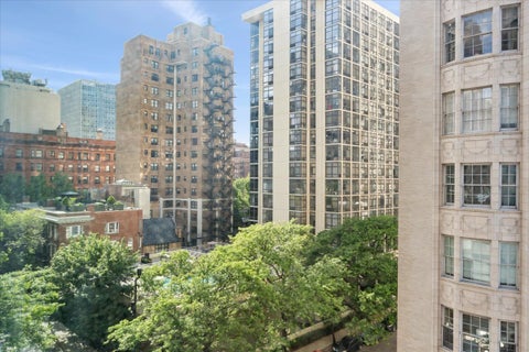 Tiny photo for 1150 N Lake Shore Drive #7H, Chicago, IL 60611 (MLS # 12666618)