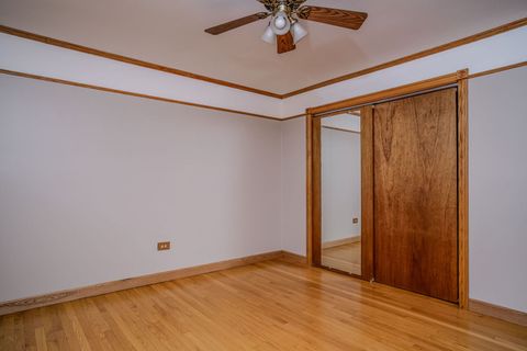 Tiny photo for 104 Lakewood Drive, Antioch, IL 60002 (MLS # 12510235)