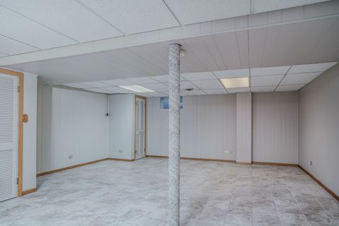 Tiny photo for 104 Lakewood Drive, Antioch, IL 60002 (MLS # 12510235)