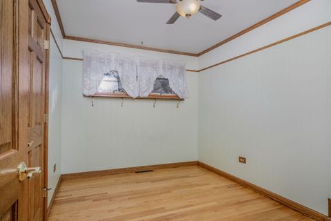 Tiny photo for 104 Lakewood Drive, Antioch, IL 60002 (MLS # 12510235)