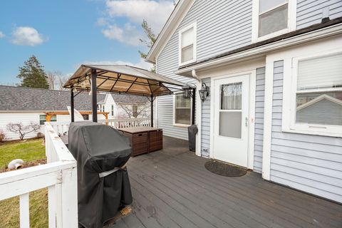 Tiny photo for 428 Hillside Avenue, Glen Ellyn, IL 60137 (MLS # 12591469)