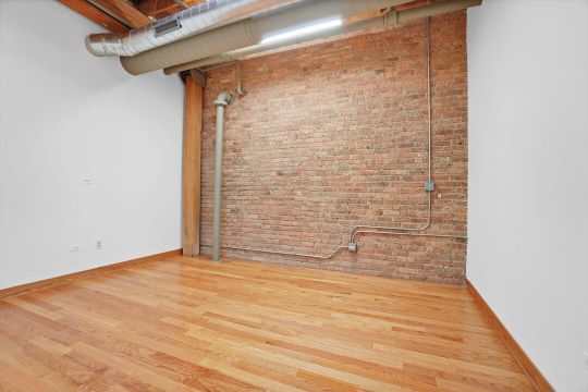 1806 W Cuyler Avenue 2C