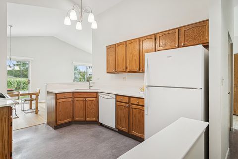 Tiny photo for 381 BENTLEY Place, Buffalo Grove, IL 60089 (MLS # 12496752)