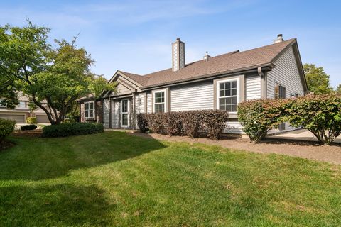 Tiny photo for 381 BENTLEY Place, Buffalo Grove, IL 60089 (MLS # 12496752)