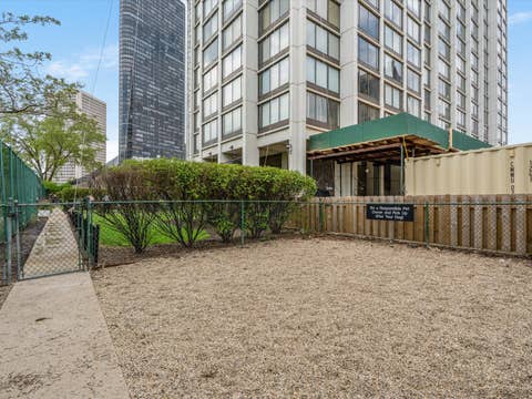Tiny photo for 5455 N Sheridan Road #3515, Chicago, IL 60640 (MLS # 12700494)