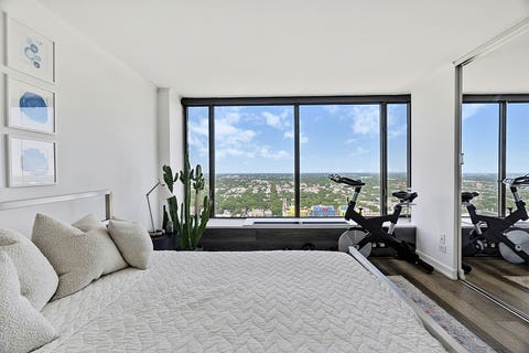 Tiny photo for 5455 N Sheridan Road #3515, Chicago, IL 60640 (MLS # 12700494)