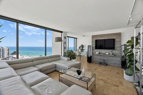 Tiny photo for 5455 N Sheridan Road #3515, Chicago, IL 60640 (MLS # 12700494)