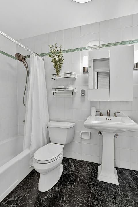 Tiny photo for 5455 N Sheridan Road #3515, Chicago, IL 60640 (MLS # 12700494)