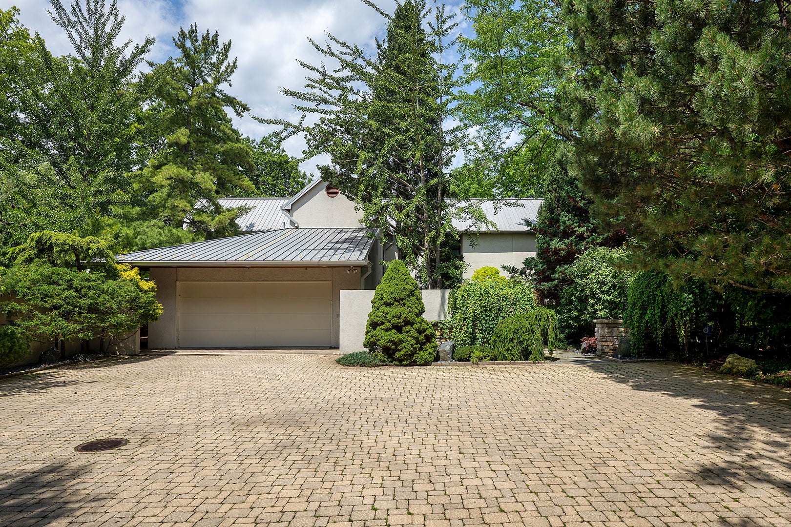 11 Rockgate Lane