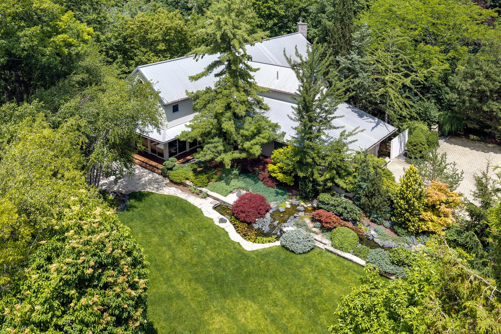 11 Rockgate Lane