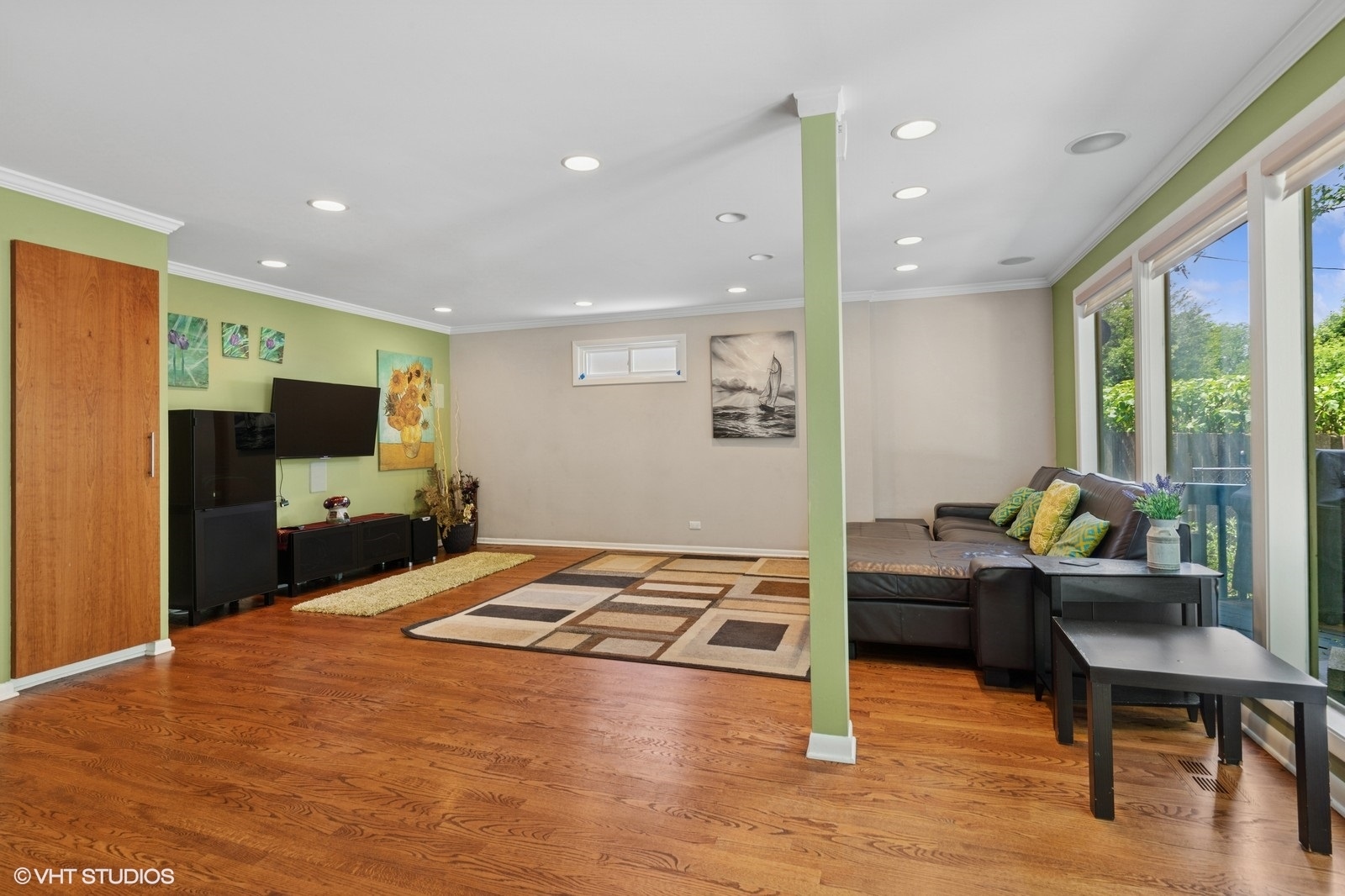 1430 Country Lane