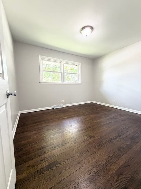 Tiny photo for 17060 Wausau Avenue, South Holland, IL 60473 (MLS # 12697287)