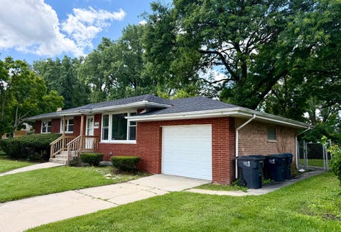 Tiny photo for 17060 Wausau Avenue, South Holland, IL 60473 (MLS # 12697287)