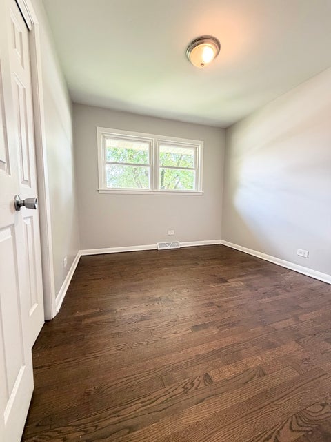Tiny photo for 17060 Wausau Avenue, South Holland, IL 60473 (MLS # 12697287)