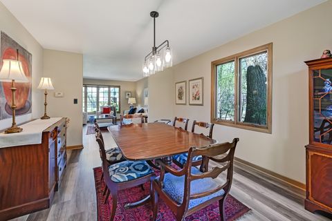 Tiny photo for 5631 S Elm Street, Hinsdale, IL 60521 (MLS # 12688728)