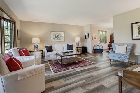 Tiny photo for 5631 S Elm Street, Hinsdale, IL 60521 (MLS # 12688728)