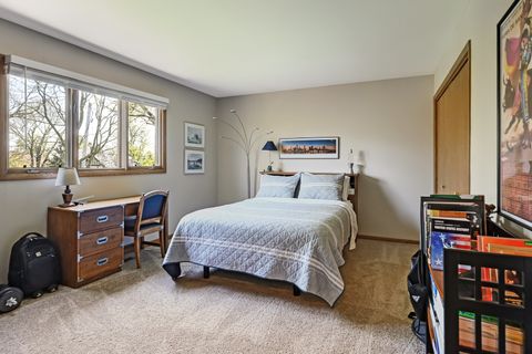 Tiny photo for 5631 S Elm Street, Hinsdale, IL 60521 (MLS # 12688728)