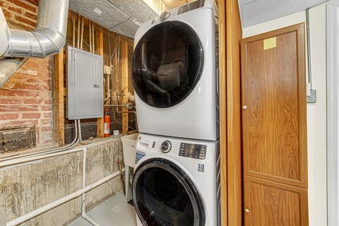 Tiny photo for 580 N 6TH Avenue, Des Plaines, IL 60016 (MLS # 12667703)