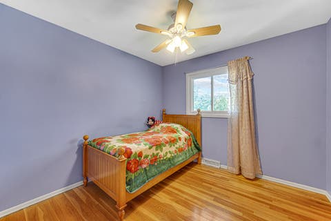Tiny photo for 580 N 6TH Avenue, Des Plaines, IL 60016 (MLS # 12667703)