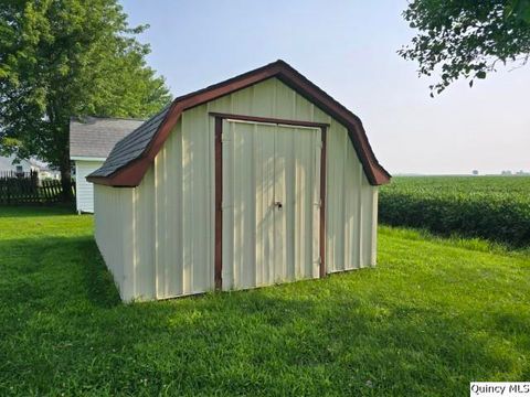 Tiny photo for 400 N 4th Street, Carthage, IL 62321 (MLS # 12435747)