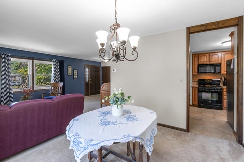 Tiny photo for 511 Heather Lane, Carol Stream, IL 60188 (MLS # 12716186)