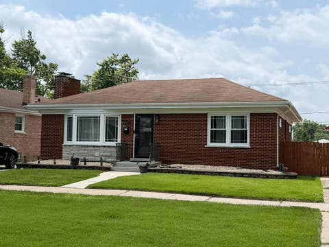Photo of 6507 W 41st Street, Stickney, IL 60402 (MLS # 12655460)
