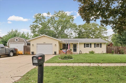 Photo of 2201 Clover Lane, Champaign, IL 61821 (MLS # 12758534)
