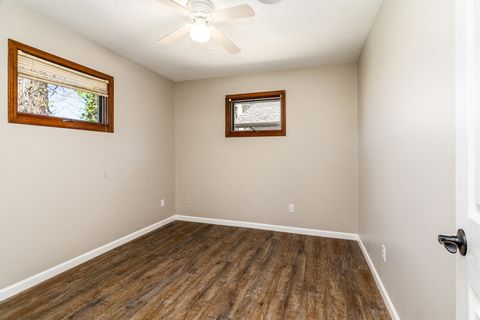 Tiny photo for 135 Ashwood Lane, Anna, IL 62906 (MLS # 12611262)