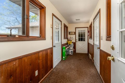 Tiny photo for 135 Ashwood Lane, Anna, IL 62906 (MLS # 12611262)