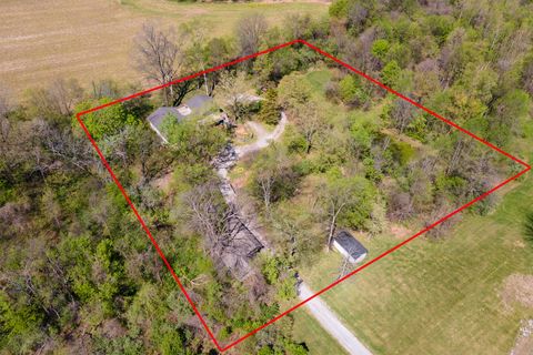 Tiny photo for 135 Ashwood Lane, Anna, IL 62906 (MLS # 12611262)