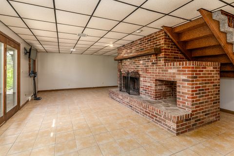 Tiny photo for 135 Ashwood Lane, Anna, IL 62906 (MLS # 12611262)