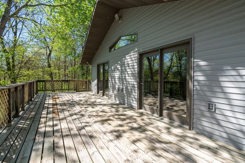 Tiny photo for 135 Ashwood Lane, Anna, IL 62906 (MLS # 12611262)