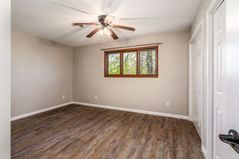 Tiny photo for 135 Ashwood Lane, Anna, IL 62906 (MLS # 12611262)