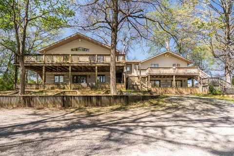 Tiny photo for 135 Ashwood Lane, Anna, IL 62906 (MLS # 12611262)