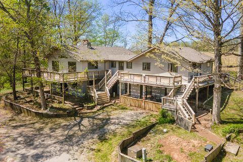 Photo of 135 Ashwood Lane, Anna, IL 62906 (MLS # 12611262)