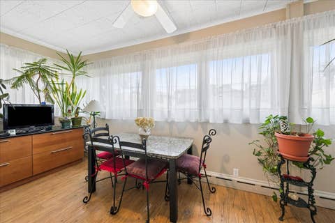 Tiny photo for 5725 N SACRAMENTO Avenue, Chicago, IL 60659 (MLS # 12722642)