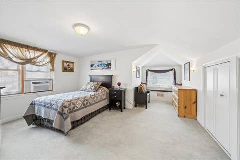 Tiny photo for 5725 N SACRAMENTO Avenue, Chicago, IL 60659 (MLS # 12722642)