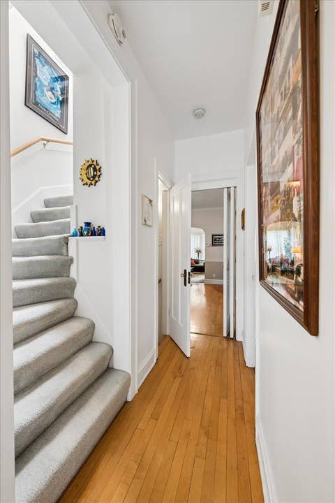 Tiny photo for 5725 N SACRAMENTO Avenue, Chicago, IL 60659 (MLS # 12722642)