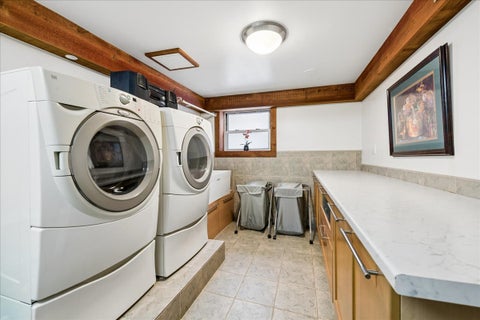 Tiny photo for 5725 N SACRAMENTO Avenue, Chicago, IL 60659 (MLS # 12722642)
