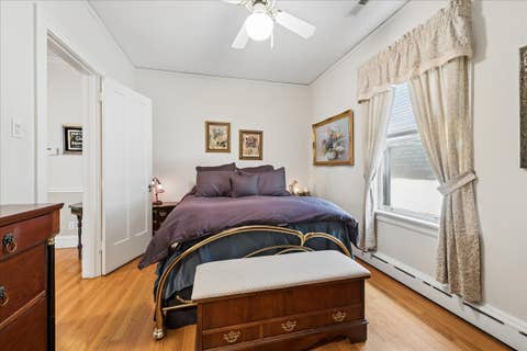 Tiny photo for 5725 N SACRAMENTO Avenue, Chicago, IL 60659 (MLS # 12722642)